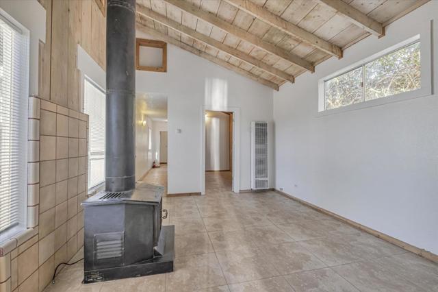 Image 20 of 77 For 2735 Soquel Avenue