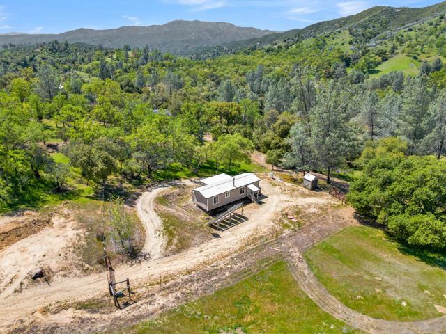 38483 Milpitas Road,  CA: https://media.crmls.org/mediaz/b6f5b0ac-ea67-4bd8-bddf-cdf07ca9d9da.jpg