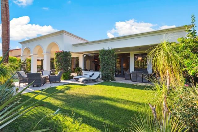 79373 Cetrino, La Quinta CA: https://media.crmls.org/mediaz/b6f6362a-0efc-41e5-84c5-8971563c3ebd.jpg