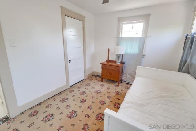 305 F Avenue, National City CA: https://media.crmls.org/mediaz/b6f72af7-179d-496b-89ba-b5bdb3da4e61.jpg