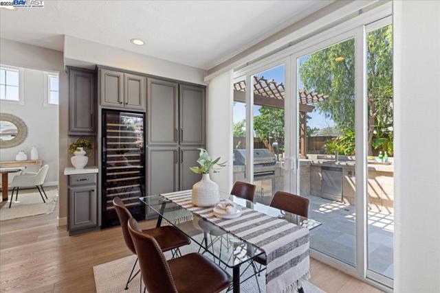 1699 Lodestone Rd, Livermore CA: https://media.crmls.org/mediaz/b6f81137-6f63-44c7-9e7d-7ff0cacdb5b5.jpg