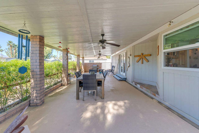 74554 Stage Line Drive, Thousand Palms CA: https://media.crmls.org/mediaz/b6f82f23-c639-48ce-aa98-6b1b77370fd6.jpg