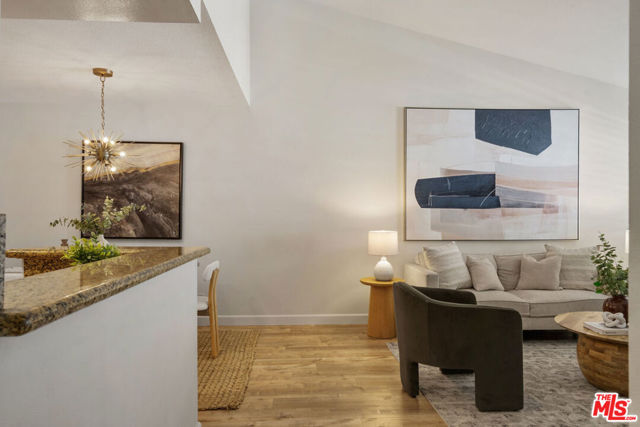 24470 Kathleen Drive, Laguna Niguel CA: https://media.crmls.org/mediaz/b6f97d74-e6fb-4966-9dae-830a625adc9b.jpg