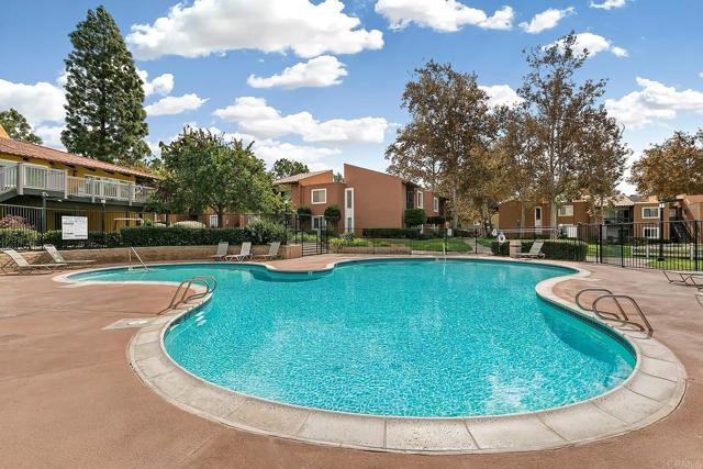 Detail Gallery Image 22 of 29 For 17159 W Bernardo Dr #103,  San Diego,  CA 92127 - 2 Beds | 2 Baths