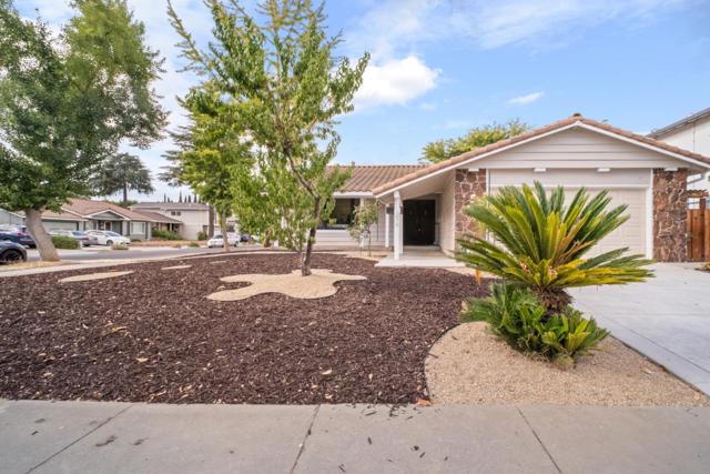 299 Moraga Way, San Jose CA: https://media.crmls.org/mediaz/b6fa201f-9fb5-458a-ba4e-0f4ac1b0f410.jpg