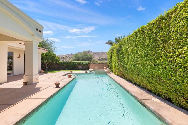 1691 Ponderosa Way, Palm Springs CA: https://media.crmls.org/mediaz/b6fa663b-5646-4838-9613-301f20218df5.jpg