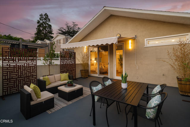 4531 El Camino Corto, La Canada Flintridge CA: https://media.crmls.org/mediaz/b6fa8c25-446b-44e8-8e7e-db741a878d14.jpg