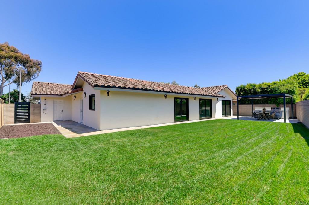 8838 La Jolla Scenic Drive - photo 8