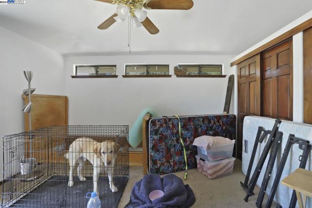 Image 33 of 47 For 16650 Von Sosten Road