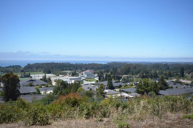 3510 Putter Drive, Soquel CA: https://media.crmls.org/mediaz/b6fc3da6-c931-4852-bc48-dd26815d27d4.jpg