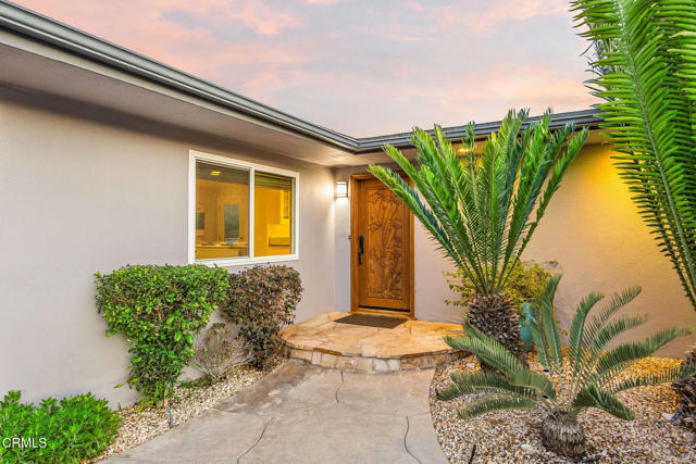 Detail Gallery Image 6 of 31 For 941 Buena Vista St, Ventura,  CA 93001 - 3 Beds | 2 Baths
