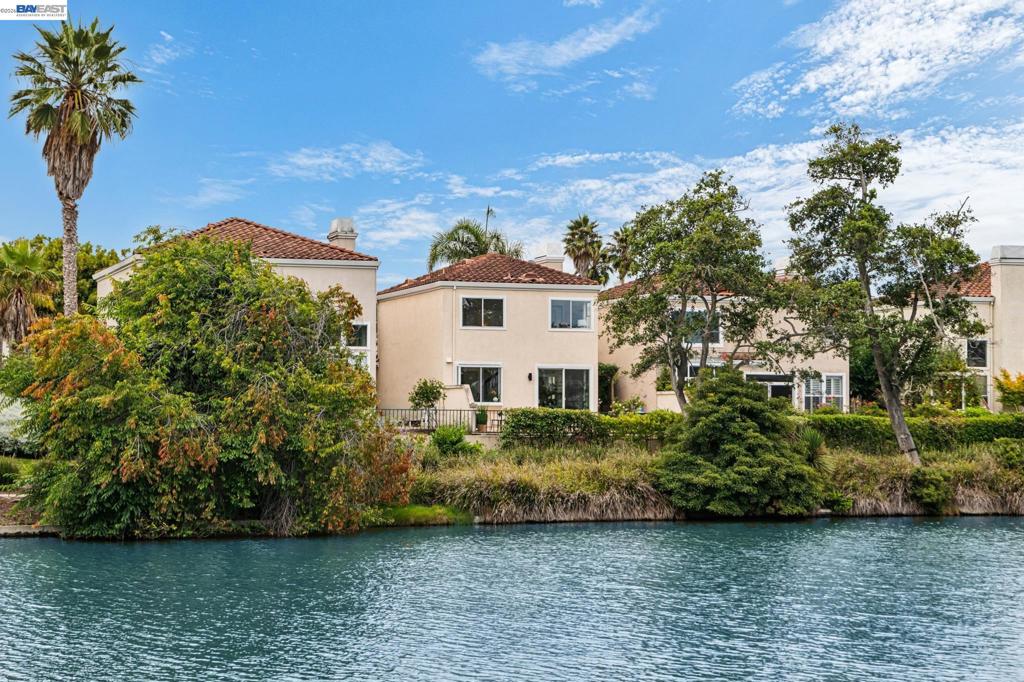 119 Diapian Bay