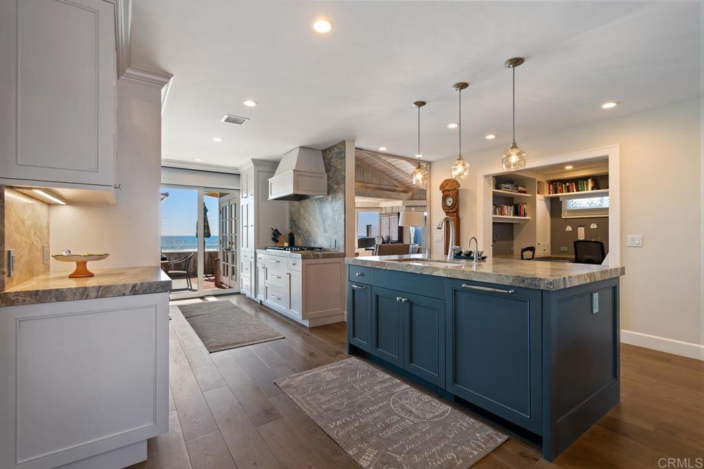 2028 Ocean Front - photo 6