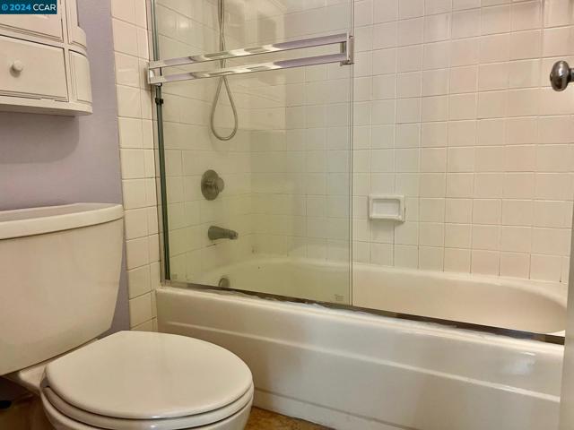Image 15 of 25 For 555 Pierce St  1432