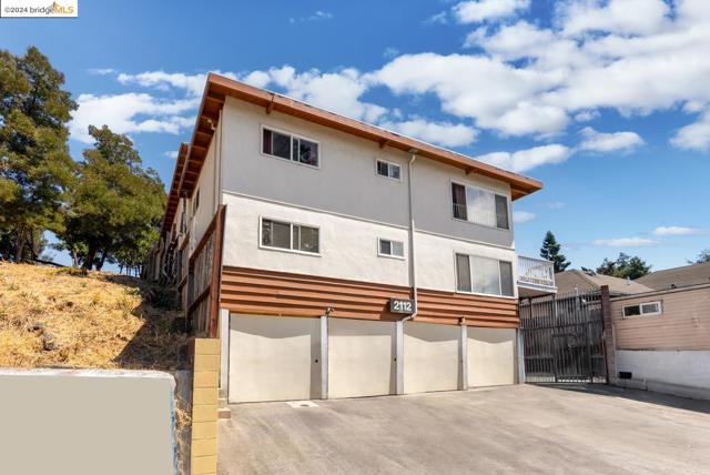 Image 1 of 21 For 2112 35th Ave