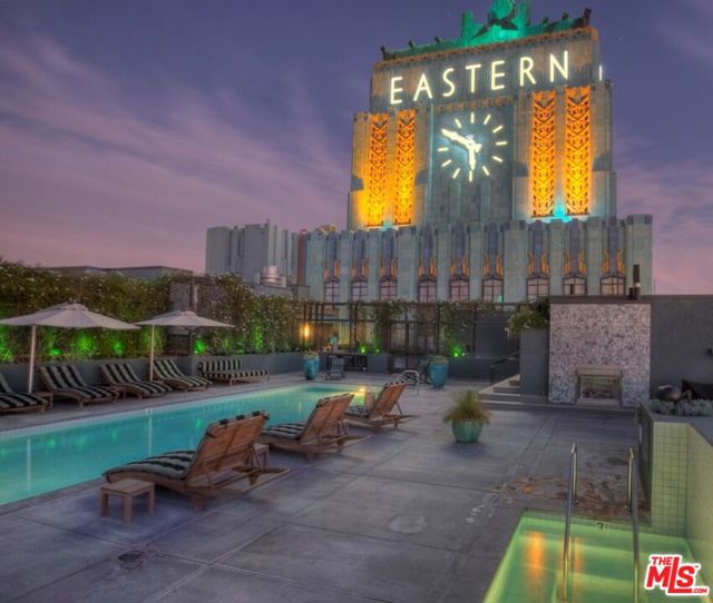 849 S Broadway, Los Angeles CA: https://media.crmls.org/mediaz/b700ad29-066c-44a3-b590-59b7e4d4b4dd.jpg