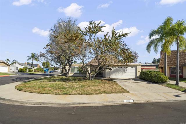 Detail Gallery Image 2 of 45 For 1669 Palomar Dr, San Marcos,  CA 92069 - 4 Beds | 2 Baths