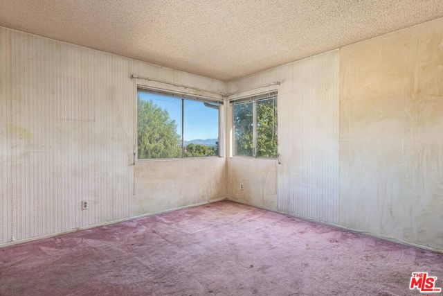 24561 Calvert Street, Woodland Hills CA: https://media.crmls.org/mediaz/b7025086-a0f8-41d0-b240-9e3d3cd4f4ad.jpg