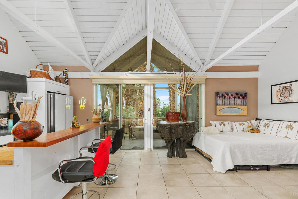 MLS #219138712DA image #2