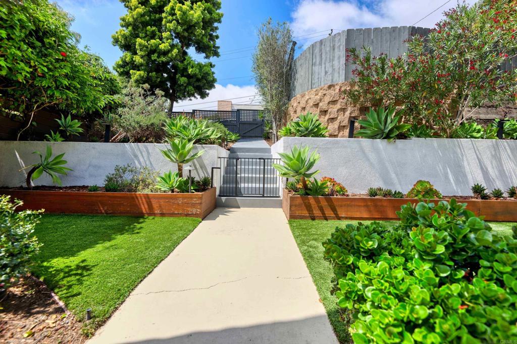 5725 Mildred Street - photo 2