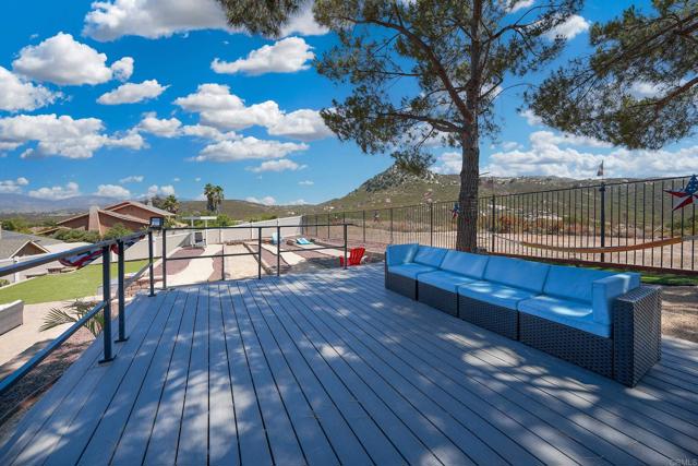 Image 15 of 72 For 23767 Moonglow Ct
