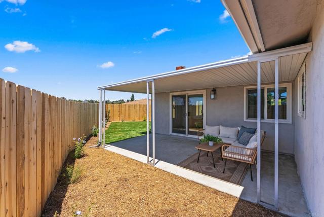 3827 Westgate Place, San Diego CA: https://media.crmls.org/mediaz/b705eb07-a586-4b9b-8034-0e771bf4b014.jpg