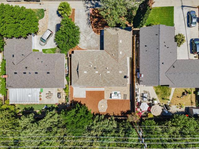 2050 Coolidge Drive, Santa Clara CA: https://media.crmls.org/mediaz/b7065c25-9e27-47d5-b1ee-c29aa615988b.jpg