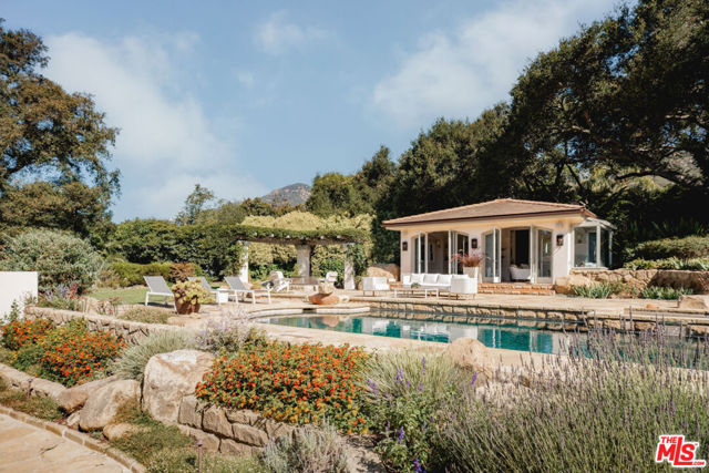 840 Ivy Lane, Montecito CA: https://media.crmls.org/mediaz/b706a91f-7531-4069-87e7-488bc71b42a8.jpg