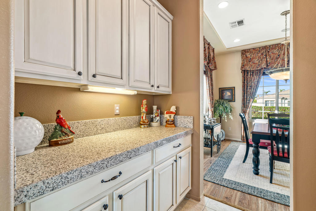 MLS #219138636DA image #26