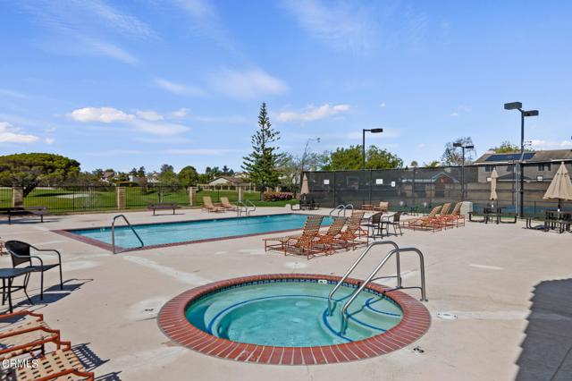 Detail Gallery Image 38 of 42 For 2121 Brook Hollow Ct, Oxnard,  CA 93036 - 5 Beds | 3/1 Baths