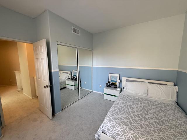 12530 Heatherton Ct, San Diego CA: https://media.crmls.org/mediaz/b709a394-4638-4e28-be2a-c9554492595e.jpg