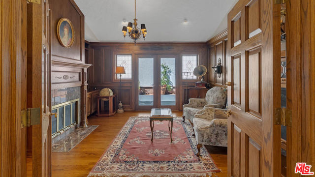 1242 Angelo Drive photo 41