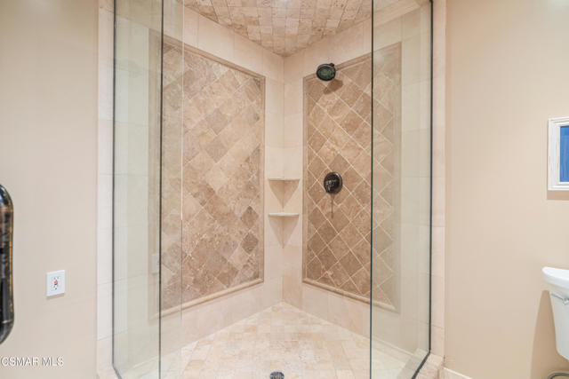 3578 Claridge Court, Simi Valley CA: https://media.crmls.org/mediaz/b70a2ec9-eac3-4bf5-b7c7-c98fabe9c7f6.jpg