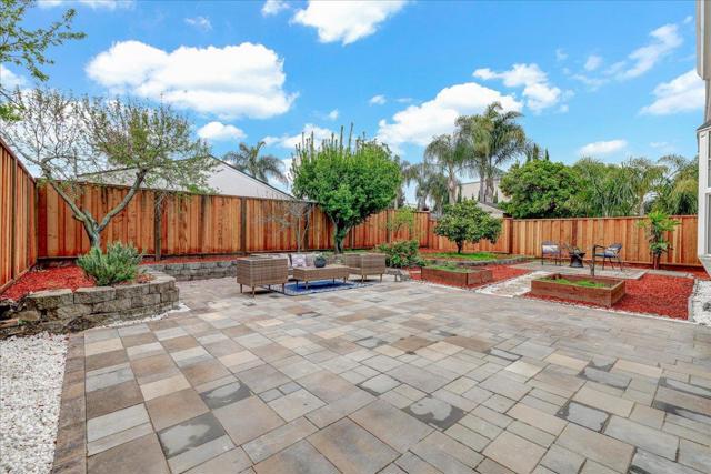 824 Acacia Avenue, Sunnyvale CA: https://media.crmls.org/mediaz/b70aab0b-2ed4-46f0-9ae4-643ec8b19e95.jpg
