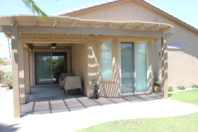 41440 Via Arbolitos, Indio CA: https://media.crmls.org/mediaz/b70d4fdf-113a-4416-af9f-354099157008.jpg