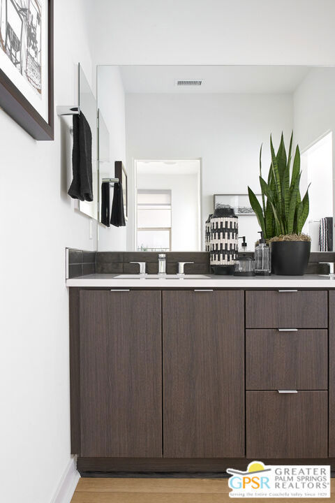 35815 Lasuen Street, Palm Desert CA: https://media.crmls.org/mediaz/b70d92d7-778f-4655-b420-88f022597d0d.jpg
