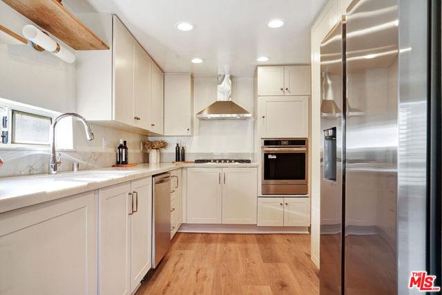 Drew Fenton | 11690 Montana Avenue Los Angeles CA | MLS: 7295317 Drew Fenton | 11690 Montana Avenue Los Angeles CA | MLS: 7295317