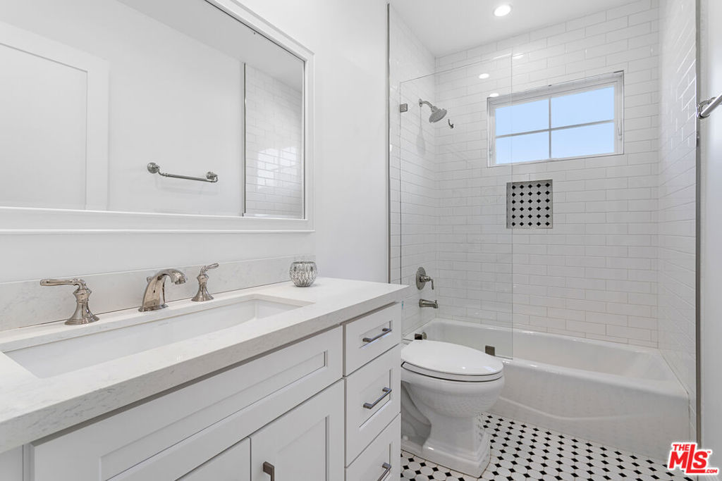 5235 Sylmar AvenueSherman Oaks img 44