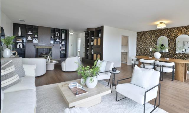 7725 Geary Boulevard, San Francisco CA: https://media.crmls.org/mediaz/b70f51c0-ad79-45fa-aeac-9024cf9a8ad1.jpg