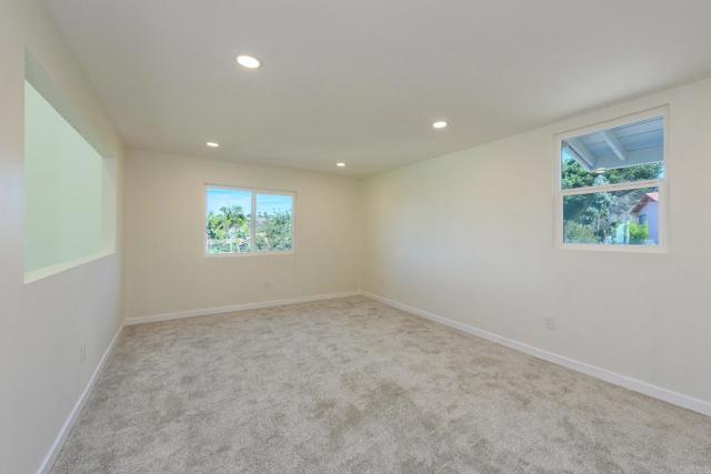 Detail Gallery Image 21 of 42 For 9830 Lyncarol Dr, La Mesa,  CA 91941 - 5 Beds | 3/1 Baths