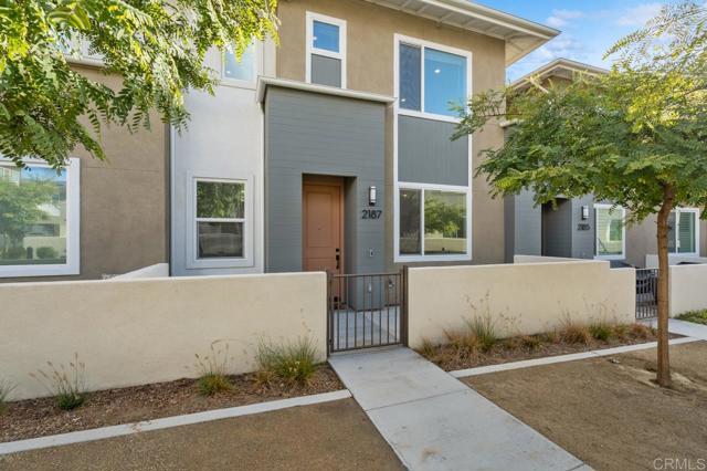 Detail Gallery Image 4 of 70 For 2187 Bluestone Cir, Chula Vista,  CA 91913 - 3 Beds | 2/1 Baths