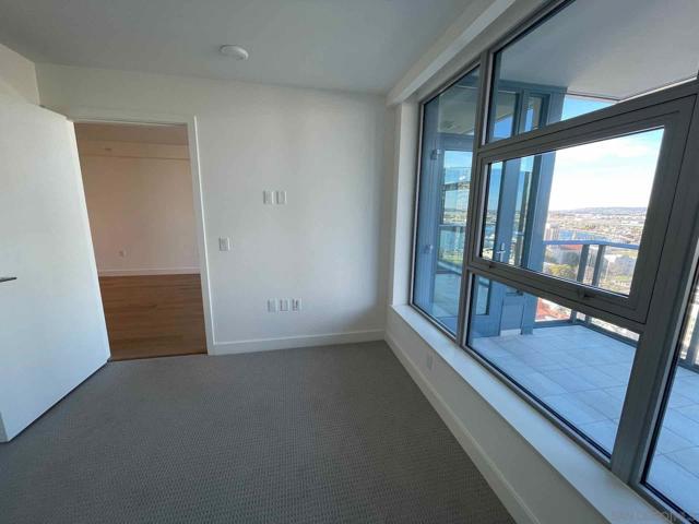 1388 Kettner Blvd, San Diego CA: https://media.crmls.org/mediaz/b710b967-e237-44af-80a6-1dca821e0149.jpg