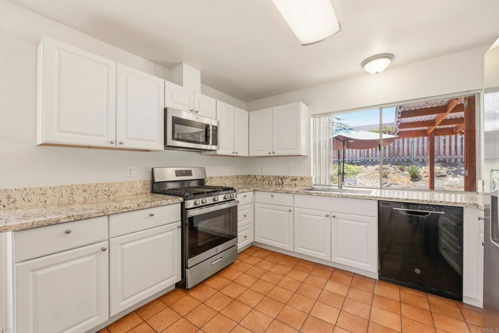 601 Cerro Street - photo 6