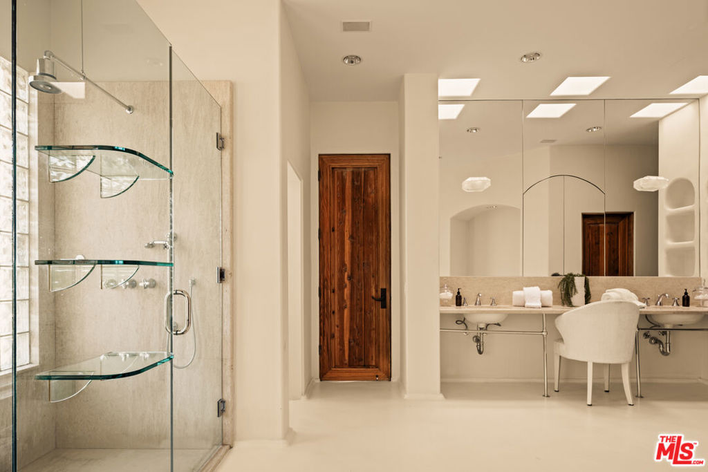 MLS #25617267 image #14