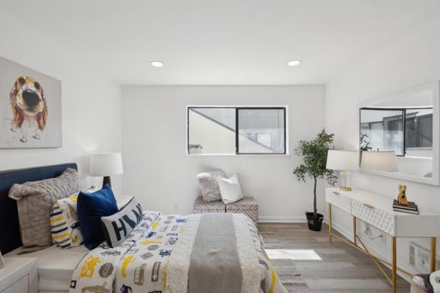 1 Appian Way, South San Francisco CA: https://media.crmls.org/mediaz/b712c8dd-589d-4cbe-bd82-15ae2d4412ad.jpg