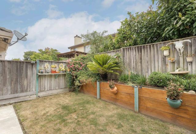 Image 29 of 33 For 1910 Burgundy Way