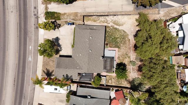 931 Rutgers Ave, Chula Vista CA: https://media.crmls.org/mediaz/b714ef00-3dc8-4bd6-ab1b-9e7b4cd4cdb7.jpg