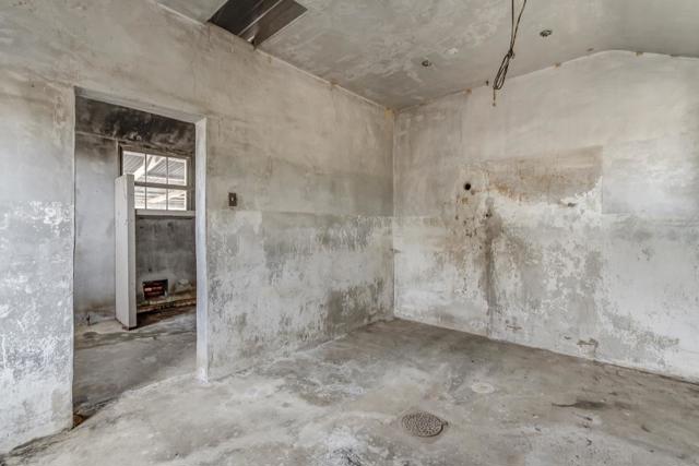 2854 Illinois Avenue, Corning CA: https://media.crmls.org/mediaz/b715775e-588e-46f1-b878-57555f995562.jpg