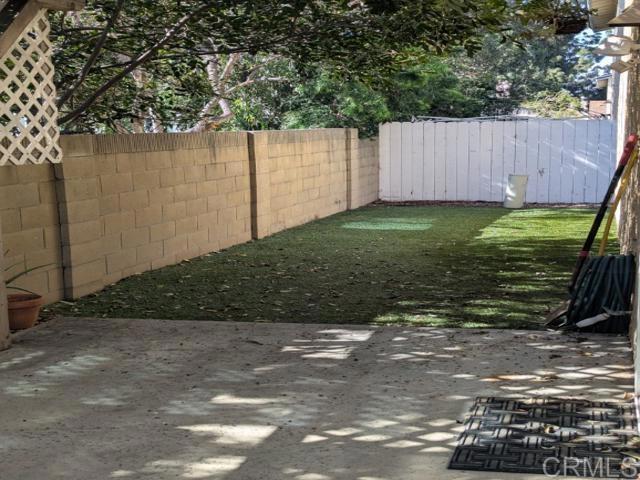 Detail Gallery Image 7 of 15 For 402 E Meats Ave #B,  Orange,  CA 92865 - 2 Beds | 1 Baths