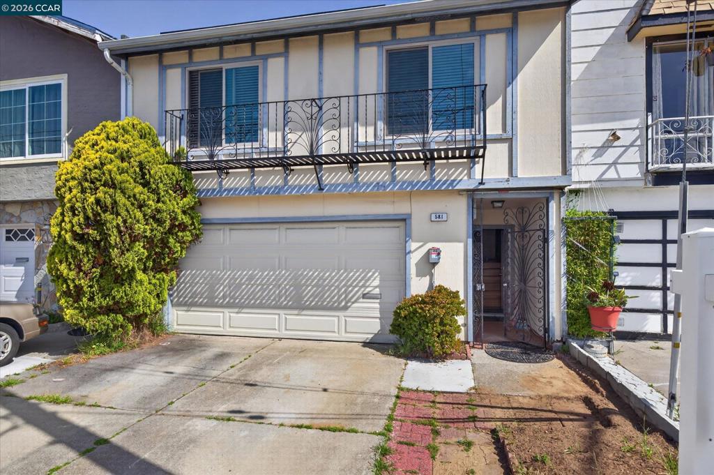 581 Price St